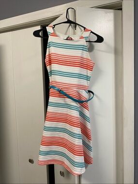 Girl’s dress